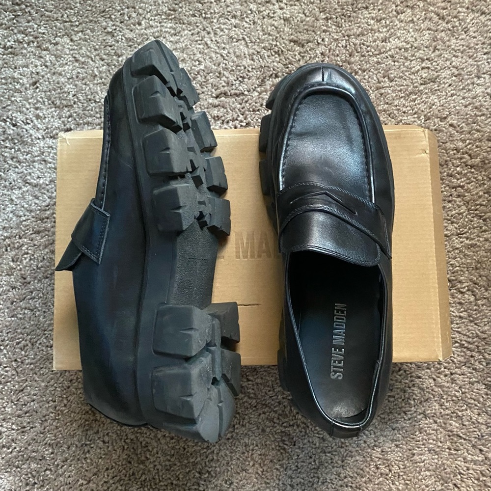 Steve Madden Centro Loafer